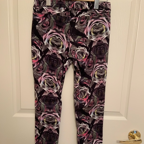 Rose printed jeans - Picture 2 of 5